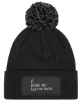 Gorrito con pompón
